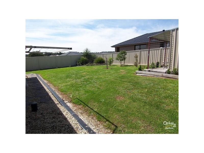 25 McMullins Road, Branxton NSW 2335