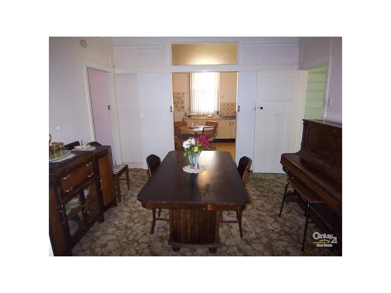 184 George Street, East Maitland NSW 2323