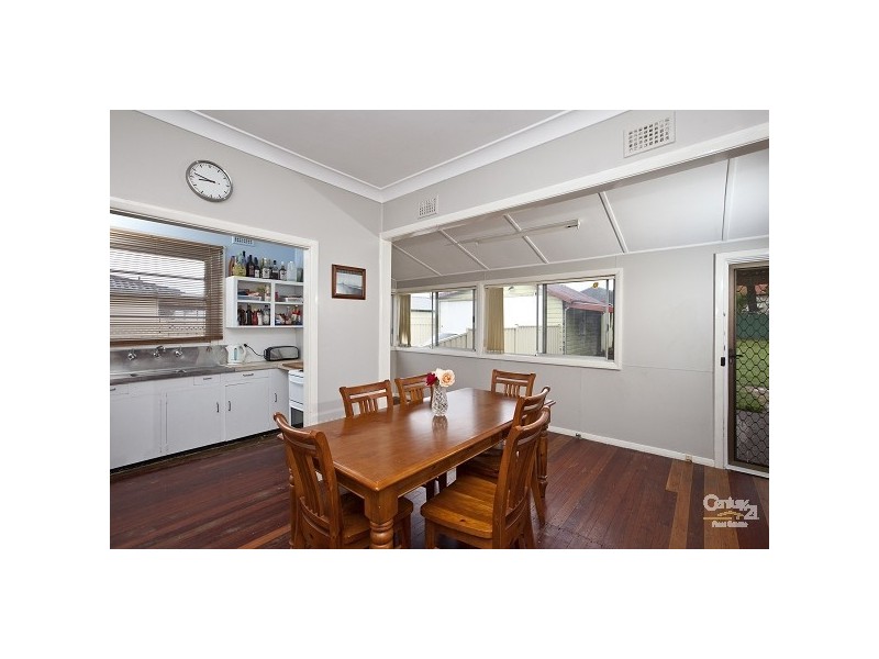 3 Young Street, East Maitland NSW 2323