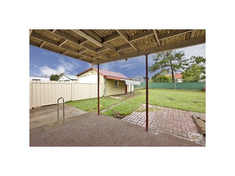 3 Young Street, East Maitland NSW 2323