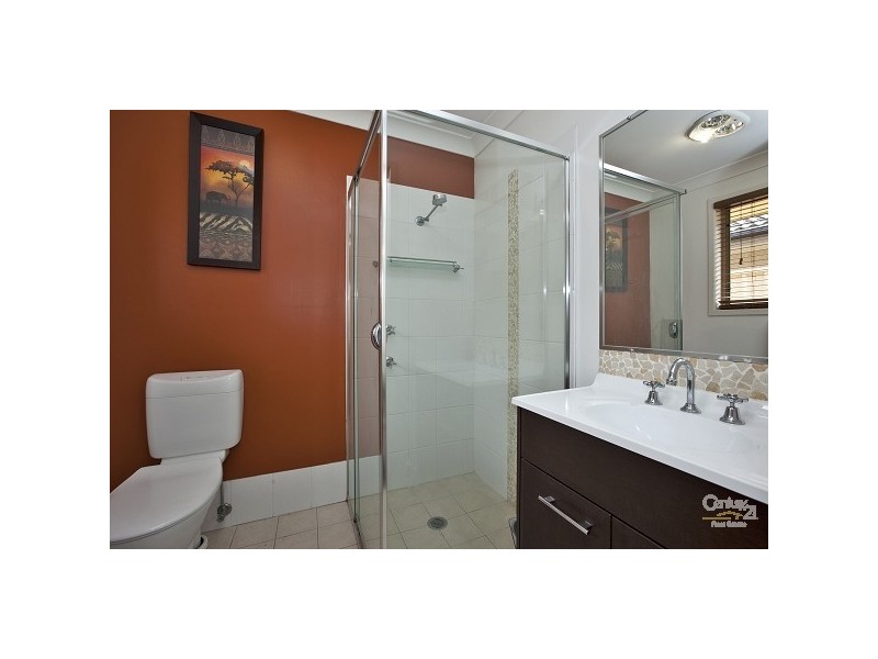 18 Strutt Crescent, Metford NSW 2323