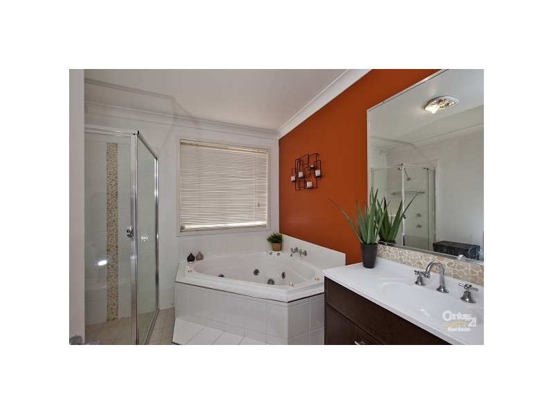 18 Strutt Crescent, Metford NSW 2323