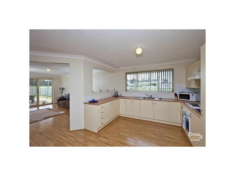 55 Kent Street, Greta NSW 2334