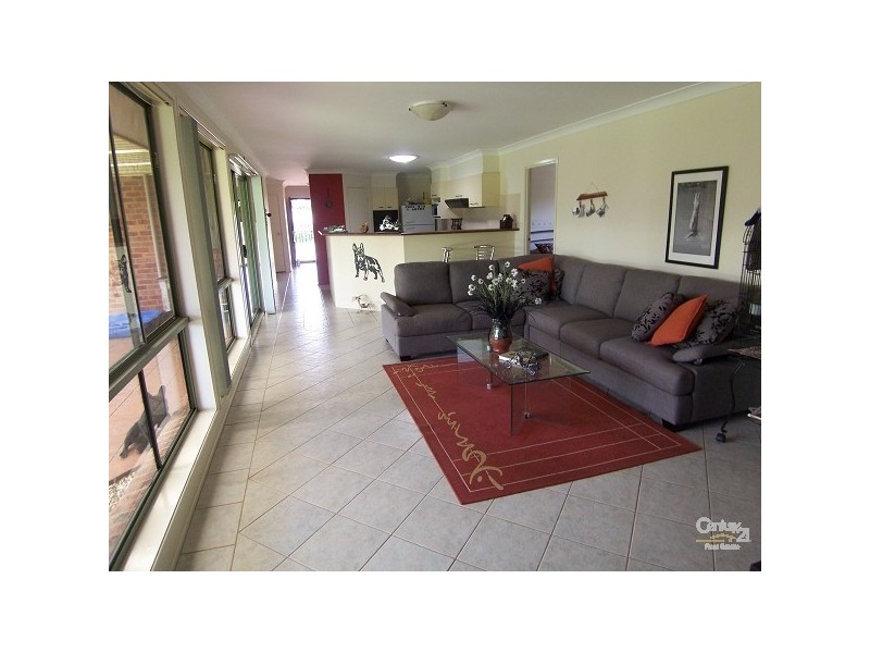 4 Tralee Close, Ashtonfield NSW 2323
