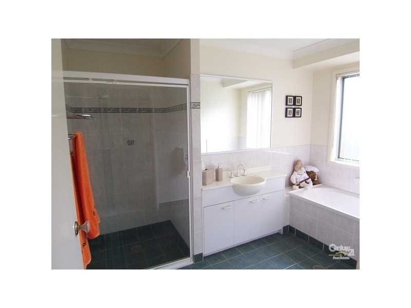 4 Tralee Close, Ashtonfield NSW 2323