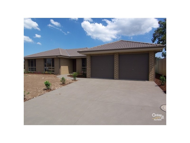 19B Hargreaves Circuit, Metford NSW 2323