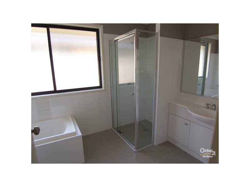 19B Hargreaves Circuit, Metford NSW 2323