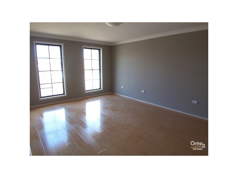 19B Hargreaves Circuit, Metford NSW 2323