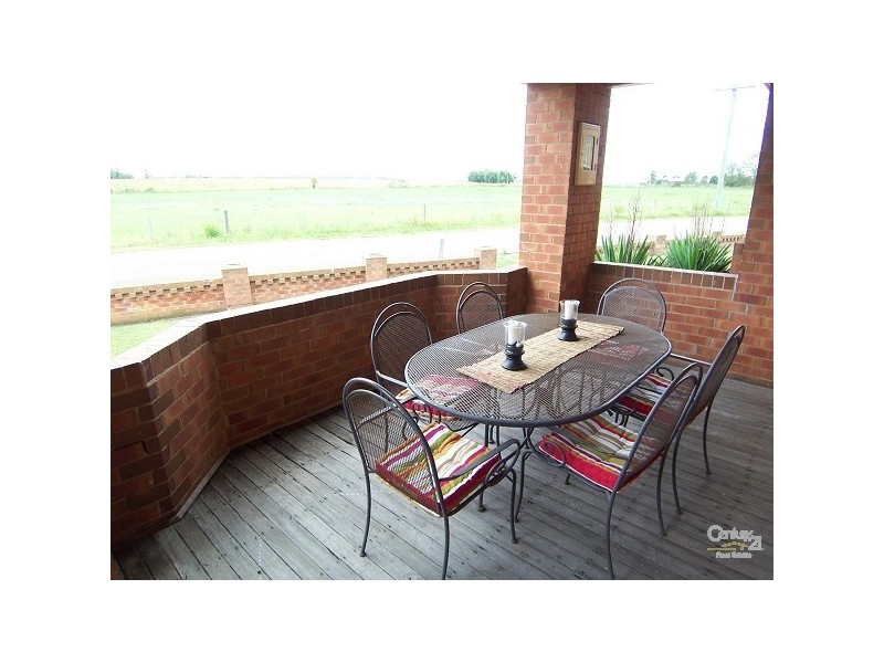 10 Glenarvon Road, Lorn NSW 2320