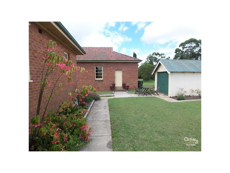 10 Glenarvon Road, Lorn NSW 2320
