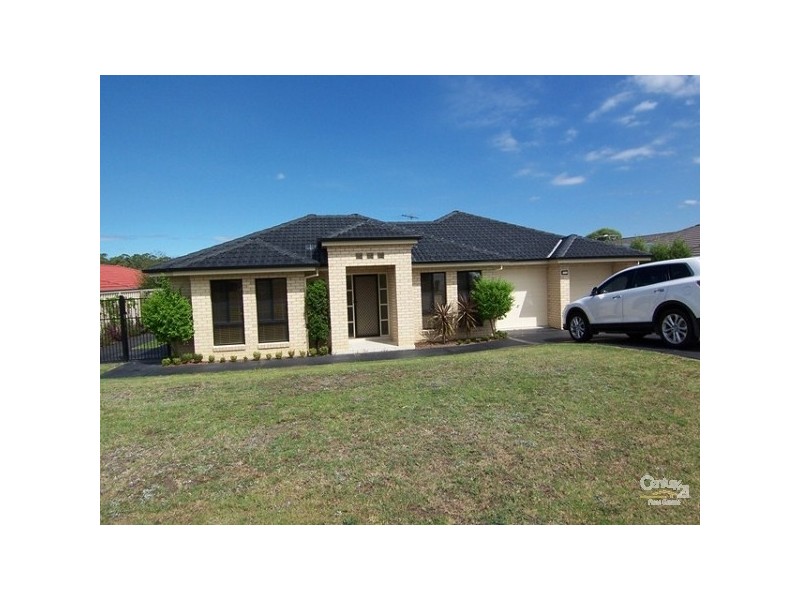 11 Tipperary Drive, Ashtonfield NSW 2323