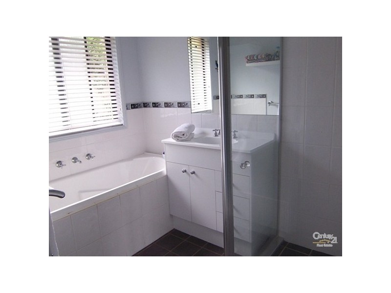 11 Tipperary Drive, Ashtonfield NSW 2323