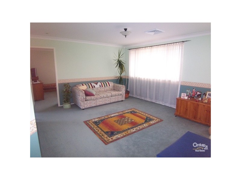 54 Turnbull Drive, East Maitland NSW 2323