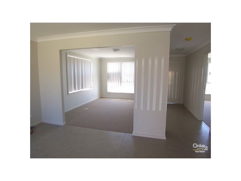 15 River Oak Avenue, Gillieston Heights NSW 2321