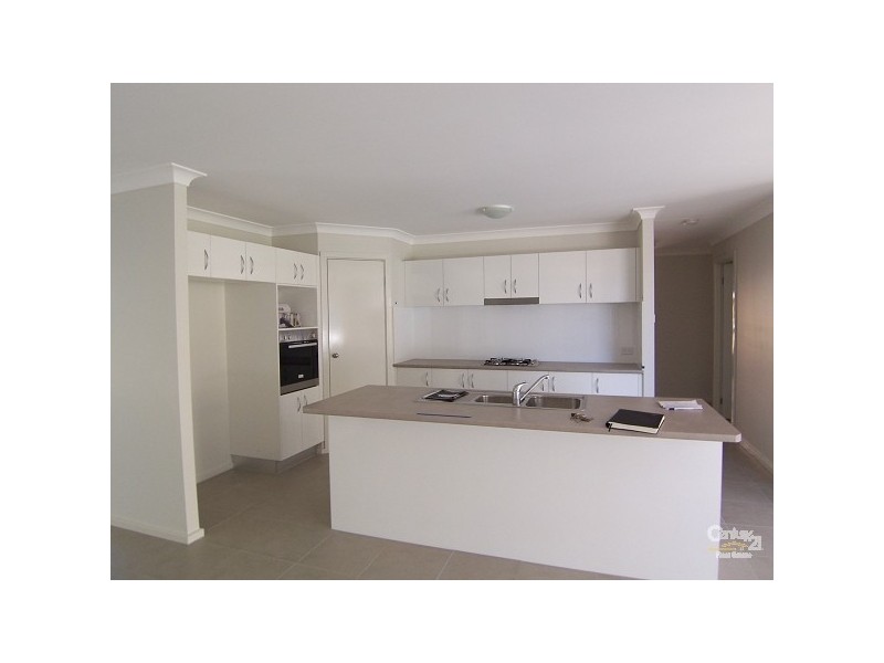 15 River Oak Avenue, Gillieston Heights NSW 2321