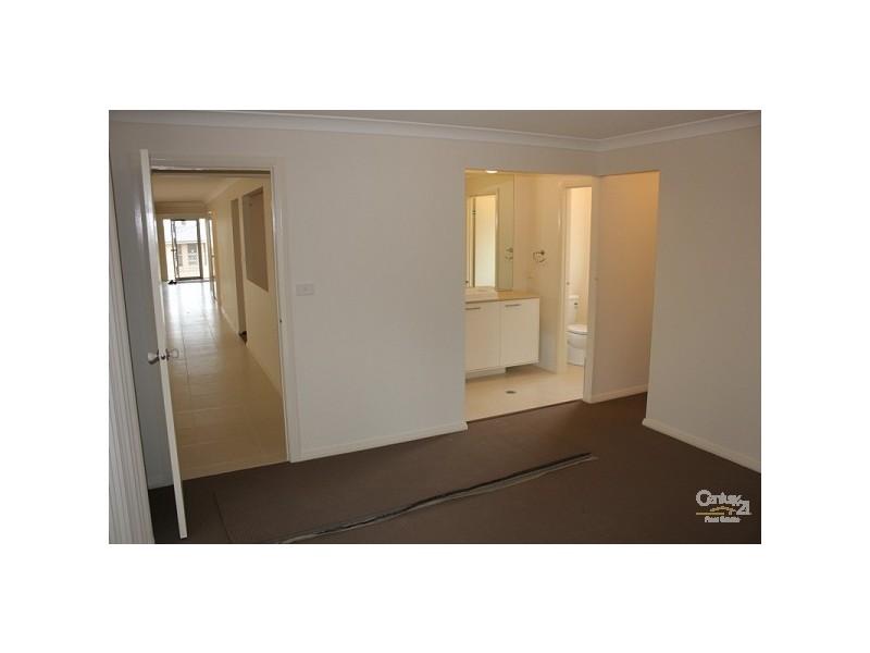 3 Dianella Way, Aberglasslyn NSW 2320