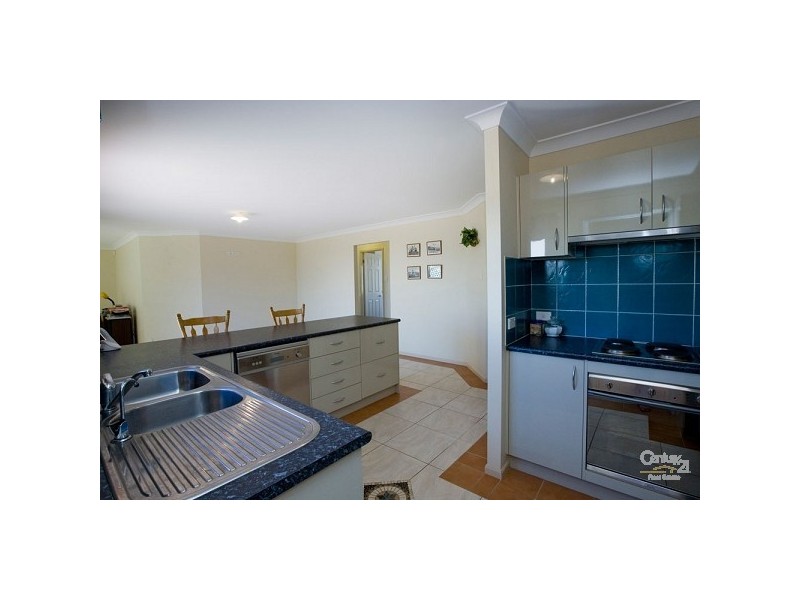 92 HILLVIEW RD, Branxton NSW 2335