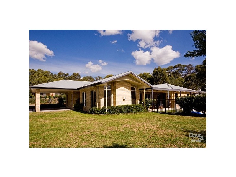 16 Cascade Close, Louth Park NSW 2320