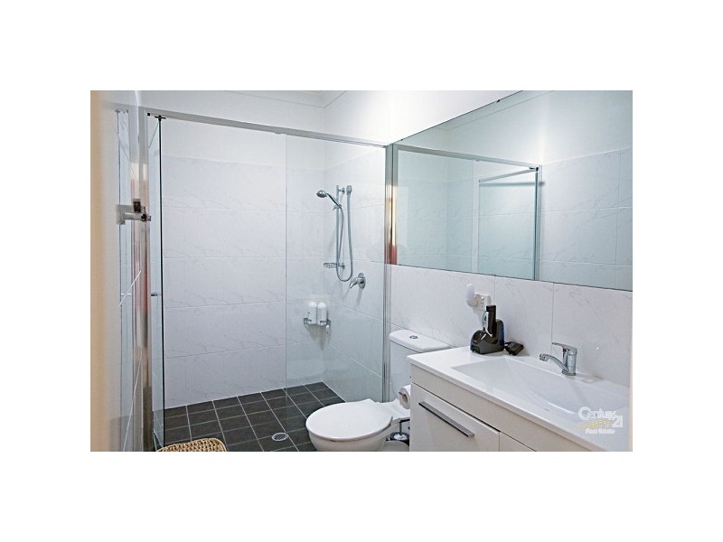 16 Cascade Close, Louth Park NSW 2320