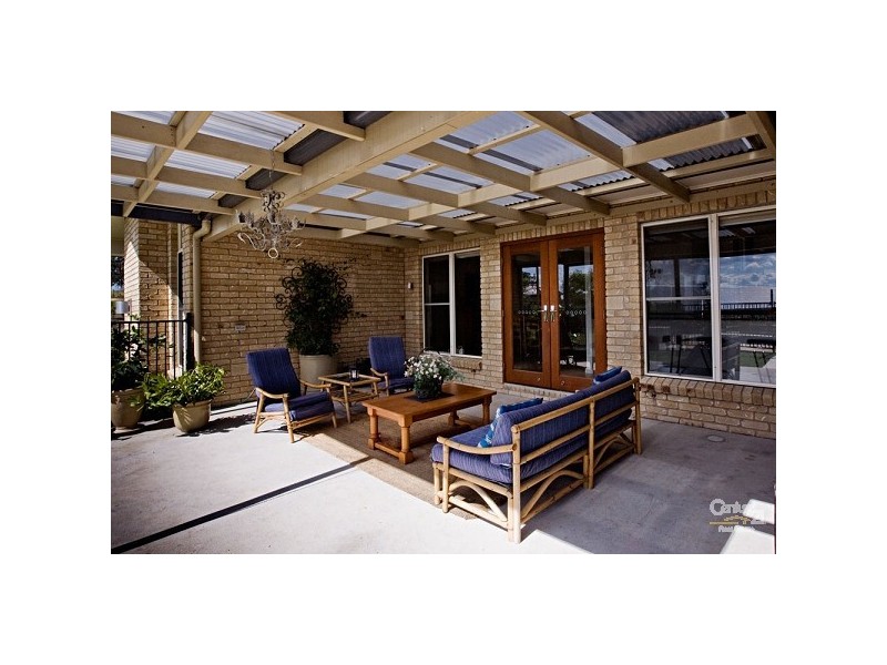 16 Cascade Close, Louth Park NSW 2320