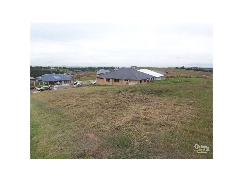 28 Capital Terrace, Bolwarra Heights NSW 2320