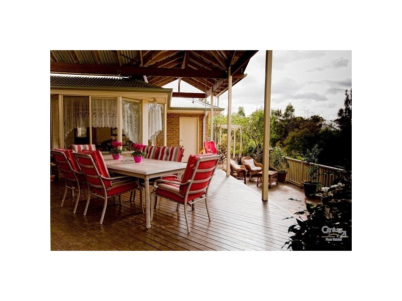 13 Stanley Close, Bolwarra Heights NSW 2320