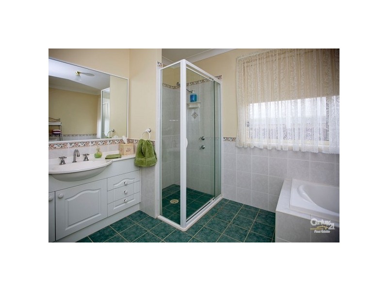 13 Stanley Close, Bolwarra Heights NSW 2320