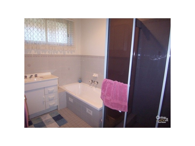 98 Chelmsford Drive, Metford NSW 2323