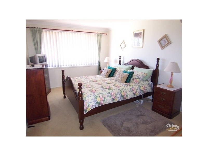 4 Somerset Drive, Thornton NSW 2322