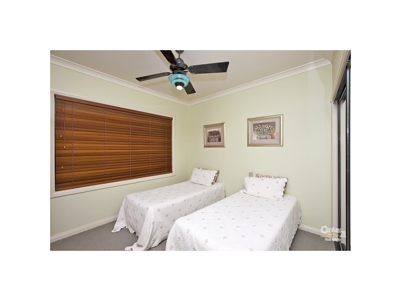 2 Cascade Close, Louth Park NSW 2320