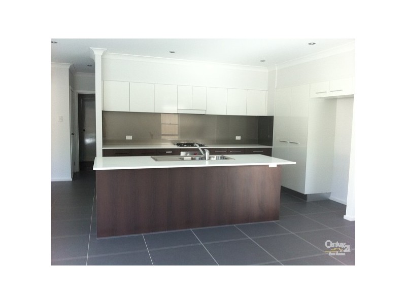7 Johnson Drive, Ashtonfield NSW 2323