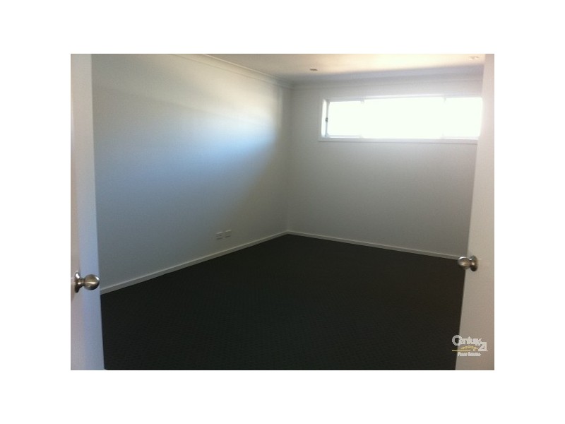 7 Johnson Drive, Ashtonfield NSW 2323