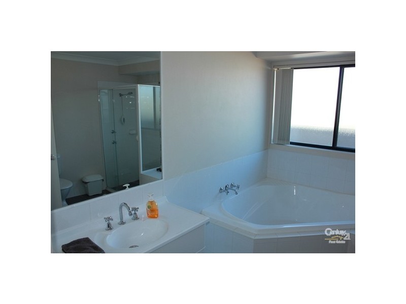 21 Stanley Close, Bolwarra Heights NSW 2320