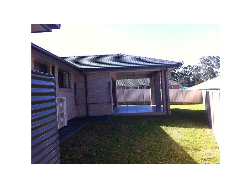 5 Johnson Drive, East Maitland NSW 2323