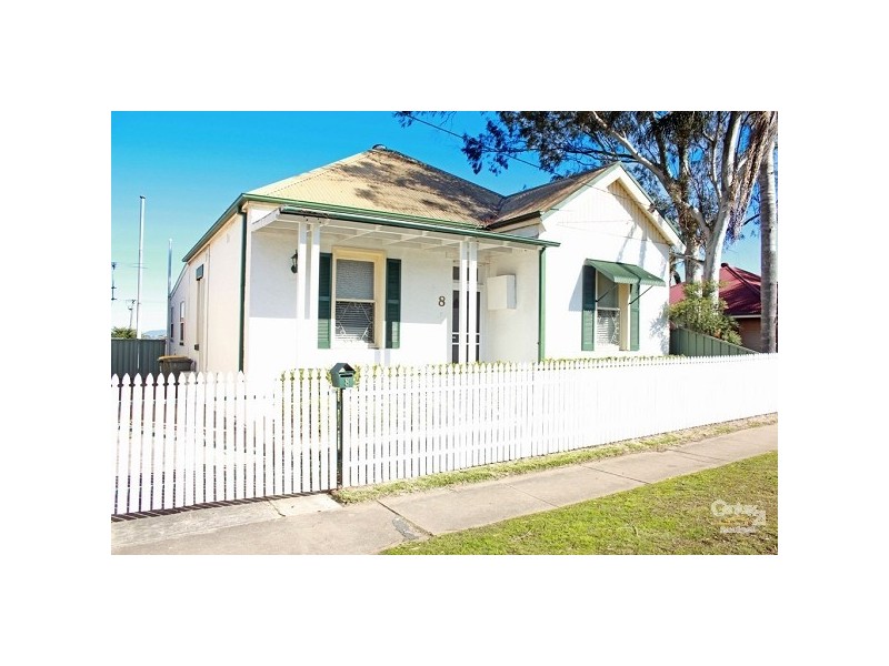 8 William Street, Telarah NSW 2320