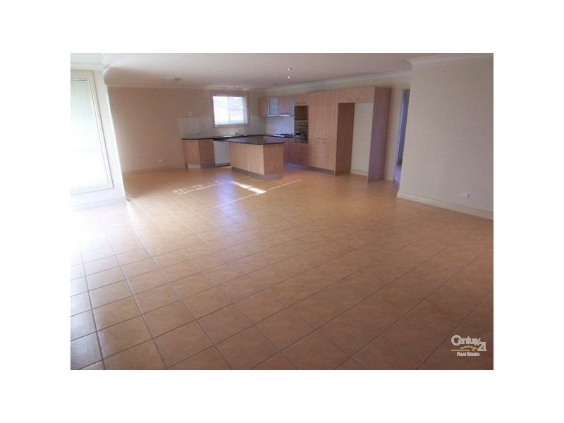 95 Worcester Drive, Ashtonfield NSW 2323