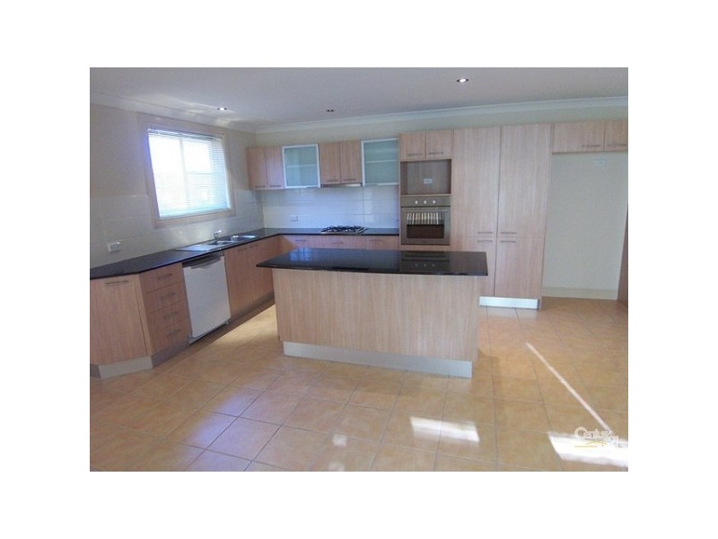 95 Worcester Drive, Ashtonfield NSW 2323