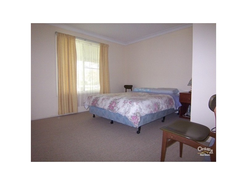 8 Glenurie Close, Woodville NSW 2321