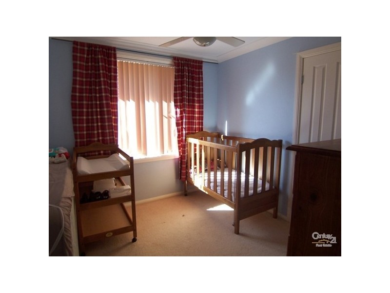 12 Coburn Circuit, Metford NSW 2323