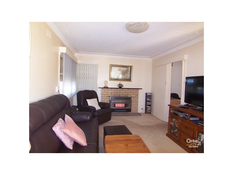 9 Booth Street, Kurri Kurri NSW 2327