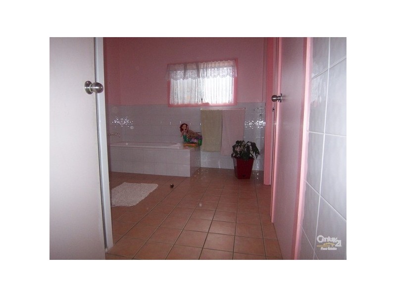 11 Colliery Street, Stanford Merthyr NSW 2327