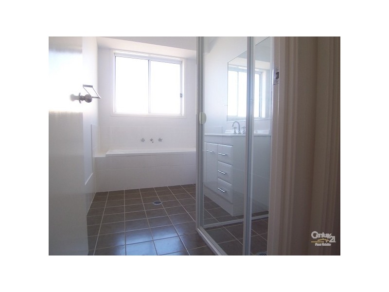 26a Stanley Close, Bolwarra Heights NSW 2320