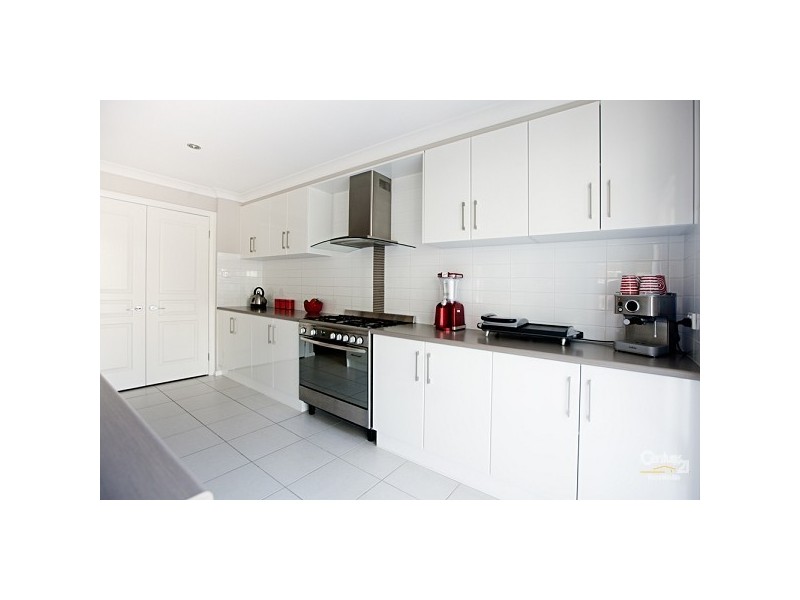 15 Fullford Cove, Aberglasslyn NSW 2320