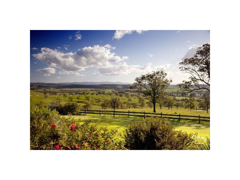 836 Luskintyre Road, Luskintyre NSW 2321