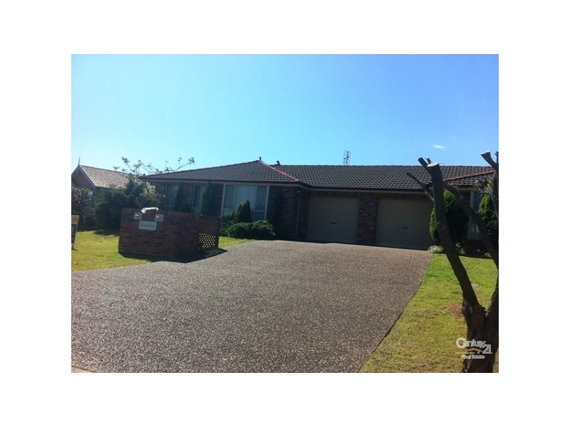 1/3 Justine Parade, Rutherford NSW 2320