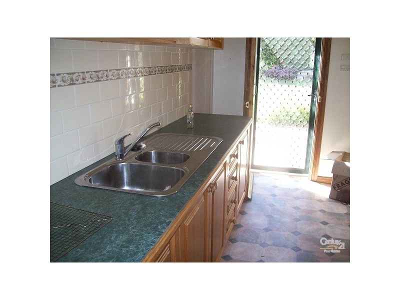 2/69 Cumberland Street, East Maitland NSW 2323