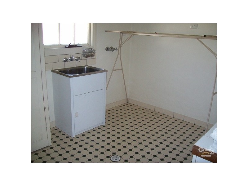 2/69 Cumberland Street, East Maitland NSW 2323