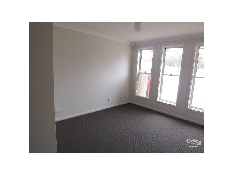 12 Osprey Close, East Maitland NSW 2323