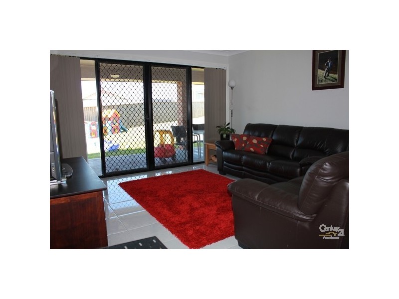 4 Chester Place, Raworth NSW 2321