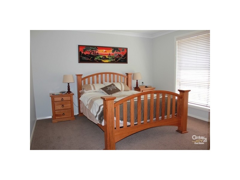 4 Chester Place, Raworth NSW 2321